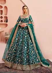 Shahrbanu latest trending green mehndi wedding haute couture embellished bridal lehenga with mirror work by Waqas Shah Lahore Pakistan