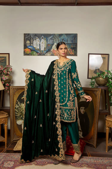 Green Velvet Bridal Shawl with Naqshi Dabka Swarovski pearls and crystals by Waqas Shah Official
